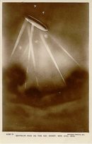 WWl Zepplin Photo Postcard - Zeppelin Raid on N.E. Coast