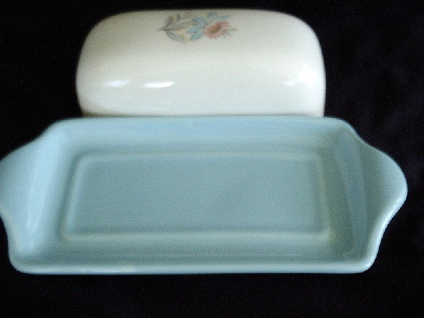 Fairlane Pattern Covered Butter - Totally Retro!