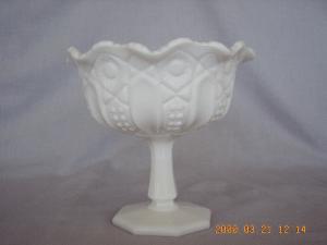McKee Quintec Prescut Pattern Milk Glass Footed Jelly