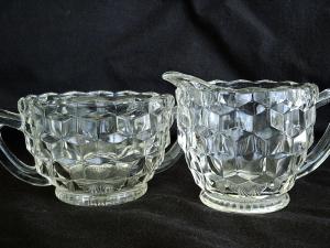 Cube Pattern Sugar and Creamer
