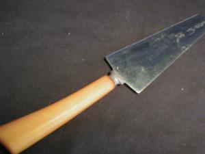Bakelite Handled Spatula with Blade