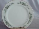 Pretty Creative Manor Dinner Plate