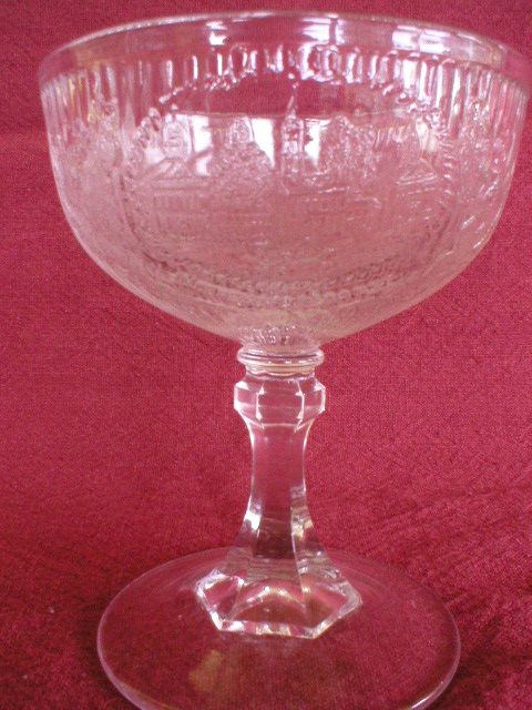 Very Nice Fenton Independence Hall Champaign