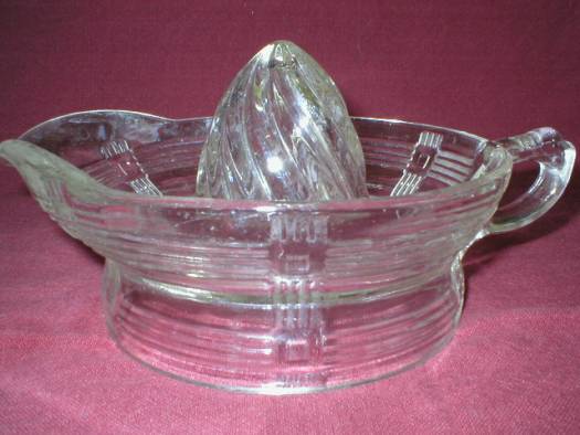 Hazel Atlas Crisscross Pattern Reamer
