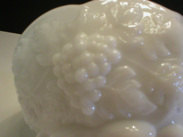 Pretty Westmoreland Milk Glass Grape Pattern Cocktail Fruit Bowl