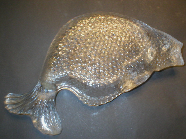 Really Nice Figural Glass Fish Bone Dish
