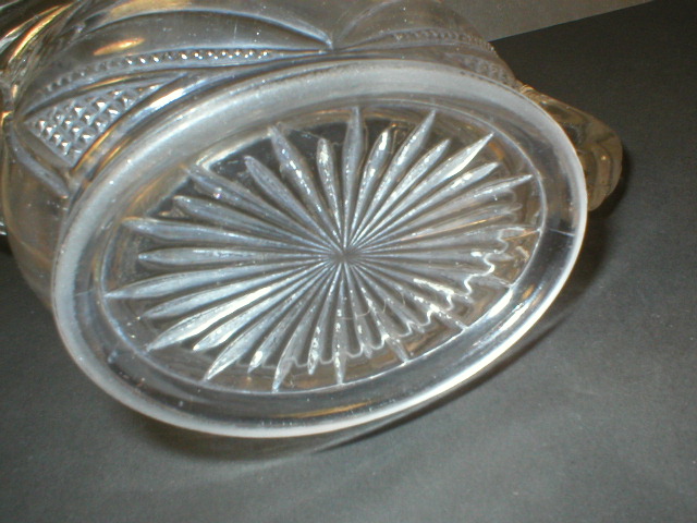 EAPG - Pillow-In-Oval Creamer