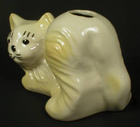 Hull Pottery Yellow and White Cat Figural Toothbrush Holder