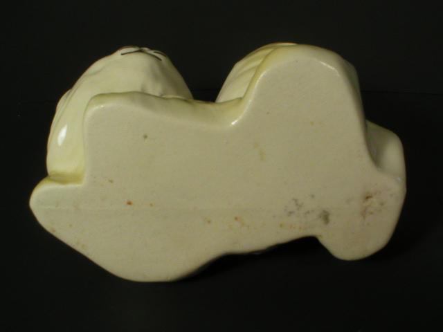 Hull Pottery Yellow and White Cat Figural Toothbrush Holder