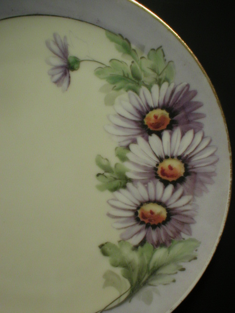 Gorgeous Thomas Bavaria Hand Painted Daisies Plate
