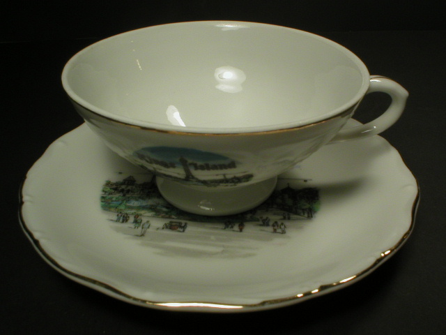 Kings Island Amusement Park Souvenir Teacup & Saucer