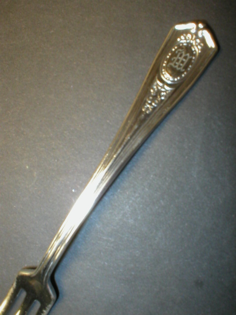 Community Plate Louis XVI Pattern Strawberry Fork