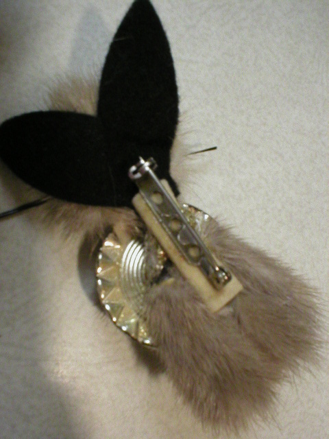 Adorable Mink and Rhinestone Cat Brooch