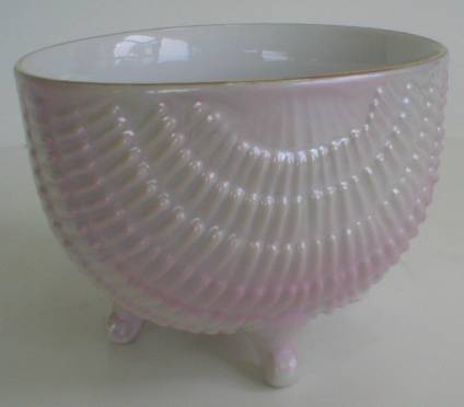 Beautiful Bavaria Lusterware Souvenir Bowl - Spinning Wheel - Dowr
