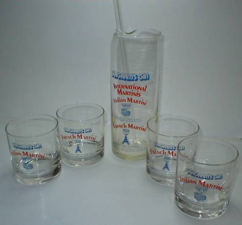 Seagram's Gin International Martini Set