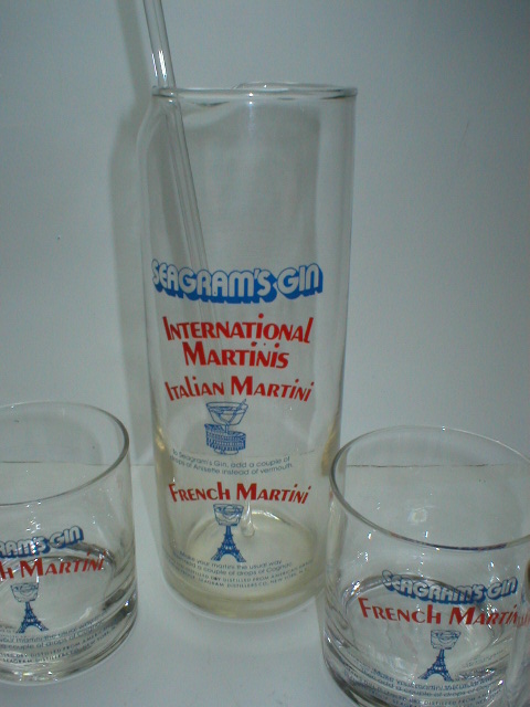 Seagram's Gin International Martini Set