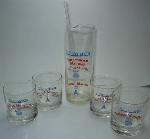 Seagram's Gin International Martini Set
