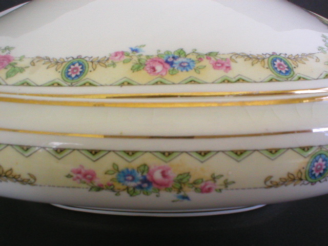 Gorgeous Crooksville China Square Covered Cassarole