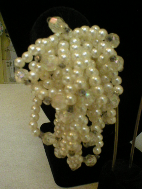 Faux Pearl & Crystal Cluster Loop Clip-on Earrings