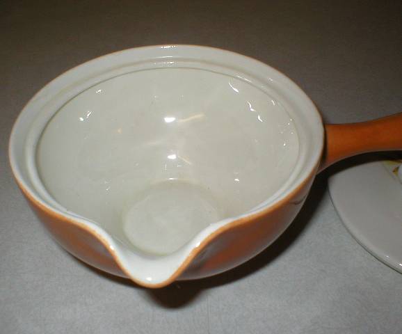 Red Wing Granada Pattern Sauce Pan w/ Lid