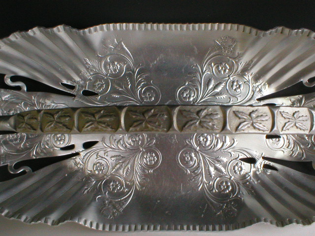 Sweet Aluminumware Handled Bread Basket