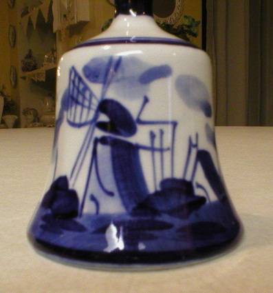 Delfts Blauw Hand Painted Blue & White Windmill Bell