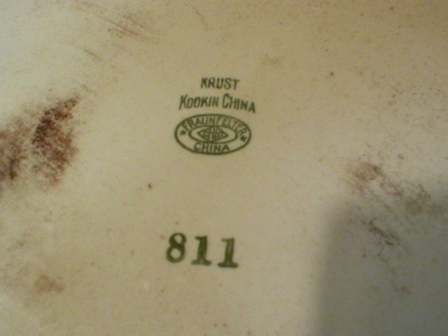 Vintage 1930's Fraunfelter Krust Kookin China Pot