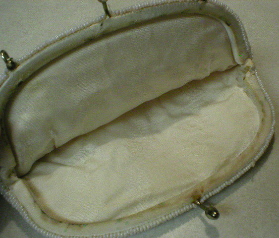 Vintage Ivory Glass Seed Beads Evening Purse