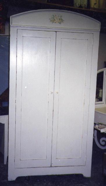 The Lynne Armoire
