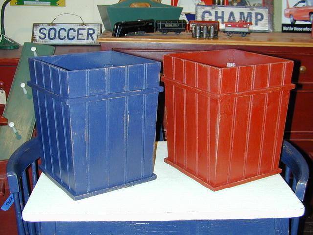 Beadboard Wastebasket