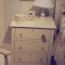 Classic Side Dresser with Scalloped Bottom