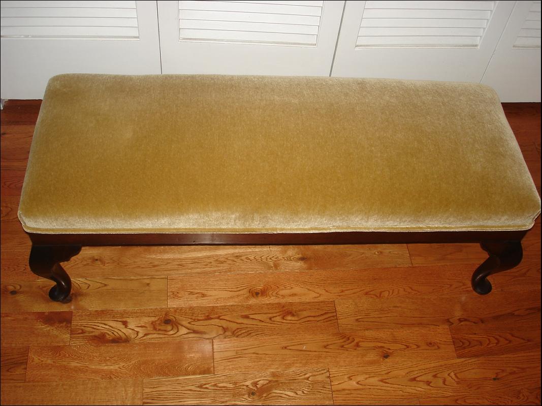 Queen Anne Mahgonay Bench