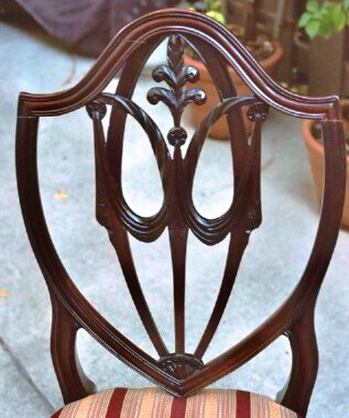 Federal carved mahogany side-chair