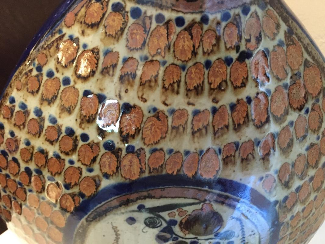 Salvador Vasquez Tonala pottery Bottle Vase