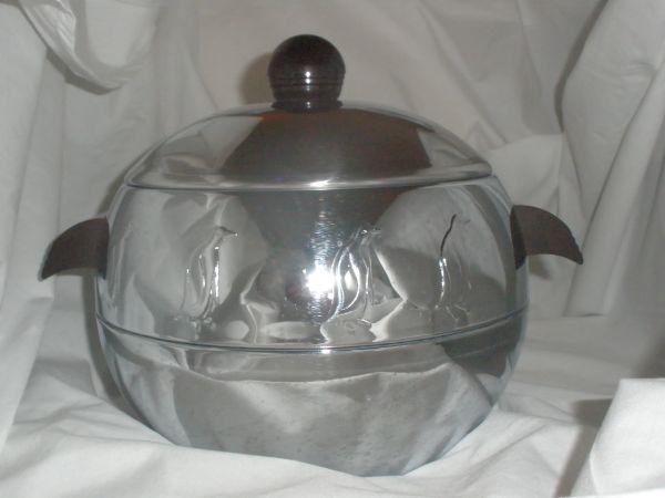 WestBend Co. Chrome Hot & Cold Server