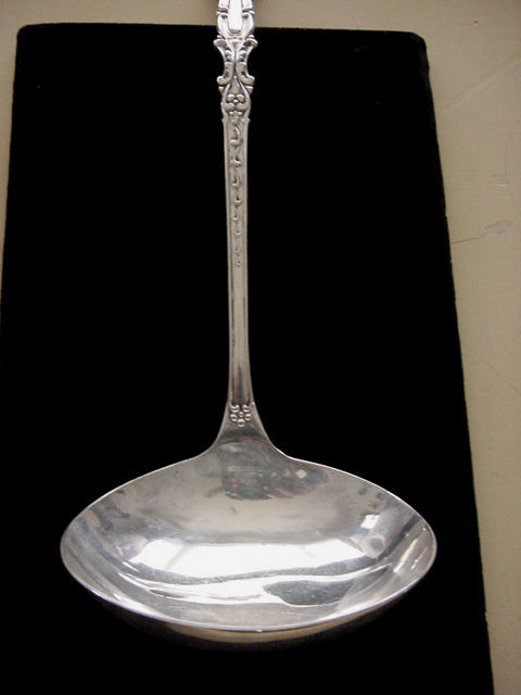 Whiting sterling ladle