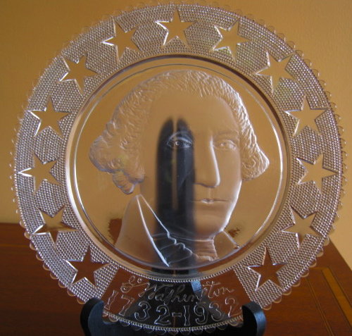 WASHINGTON Bicentennial Pattern Glass Plate 1932