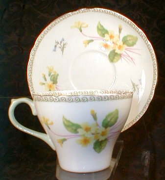 SHELLEY Yellow PRIMROSES Tea CUP and Saucer -
