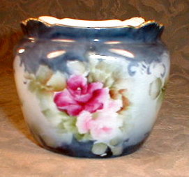 LIMOGES Cachepot T&V Artist Signed HP -Antique-