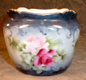 LIMOGES Cachepot T&V Artist Signed HP -Antique-