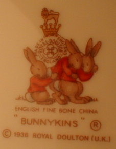 BUNNYKINS Baby BOWL Railroad Station - DOULTON-