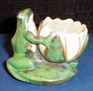 WELLER CopperTONE Frog LOTUS Vase -ANTIQUE-