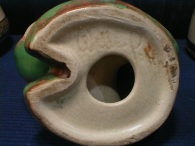 Weller Coppertone Frog & Lotus Vase