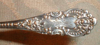Knowles BONBON Spoon STERLING - ANTIQUE -