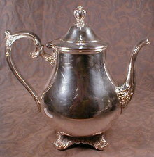 ROGERS Silver TEAPOT - Victorian Rose -