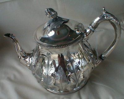 REPOUSSE Silver TEAPOT English -ANTIQUE-
