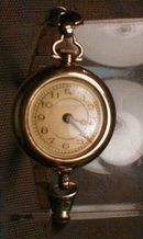 Welta 14k Wristwatch 15 J Swiss - ANTIQUE -
