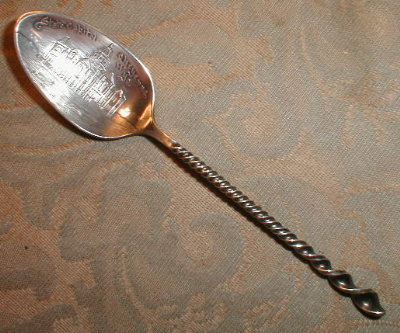 WYOMING Souvenir SPOON Towle - STERLING -