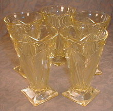PYRAMID Yellow GLASS Tumblers -5- VINTAGE -