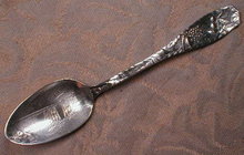 WYOMING Sterling SOUVENiR Spoon - CHEYENNE -